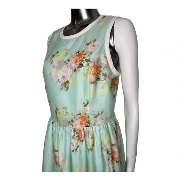 🛍️3/$40 Piperlime Floral Dress Sleeveless Dress Green Floral Size Medium - Picture 4 of 5